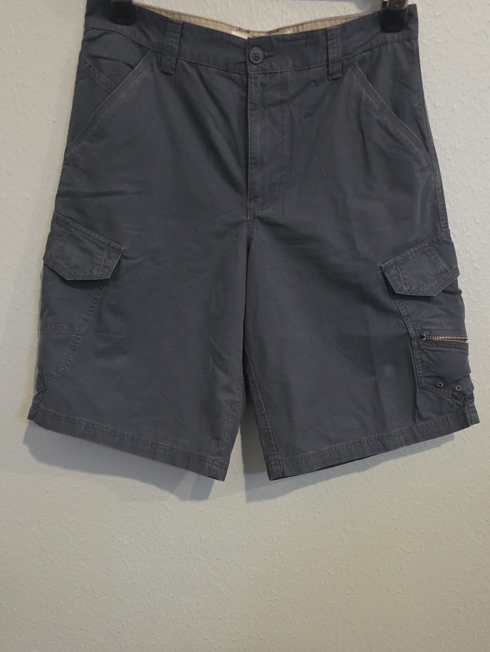 Canyon River Blues Men's Cargo Shorts - Charcoal Gray